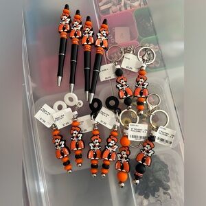 Pistol Pete OSU Pens, Straw Hanger, Key Chains!